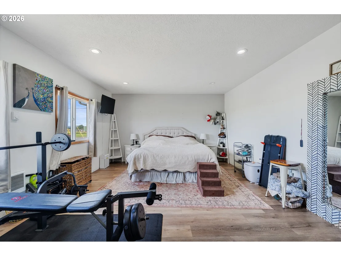 Photo of 7310 TRASK RIVER RD