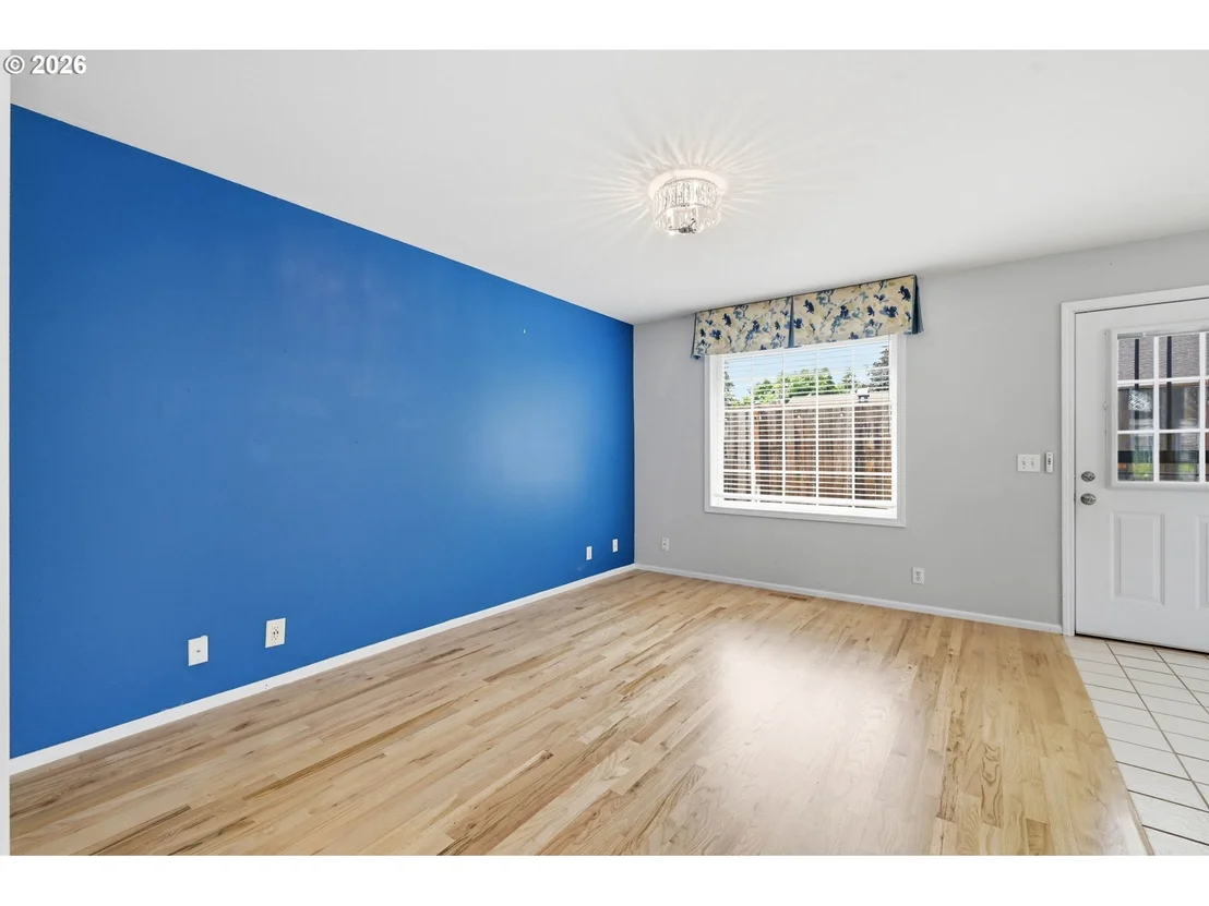 Photo of 1140 MOLLY LN