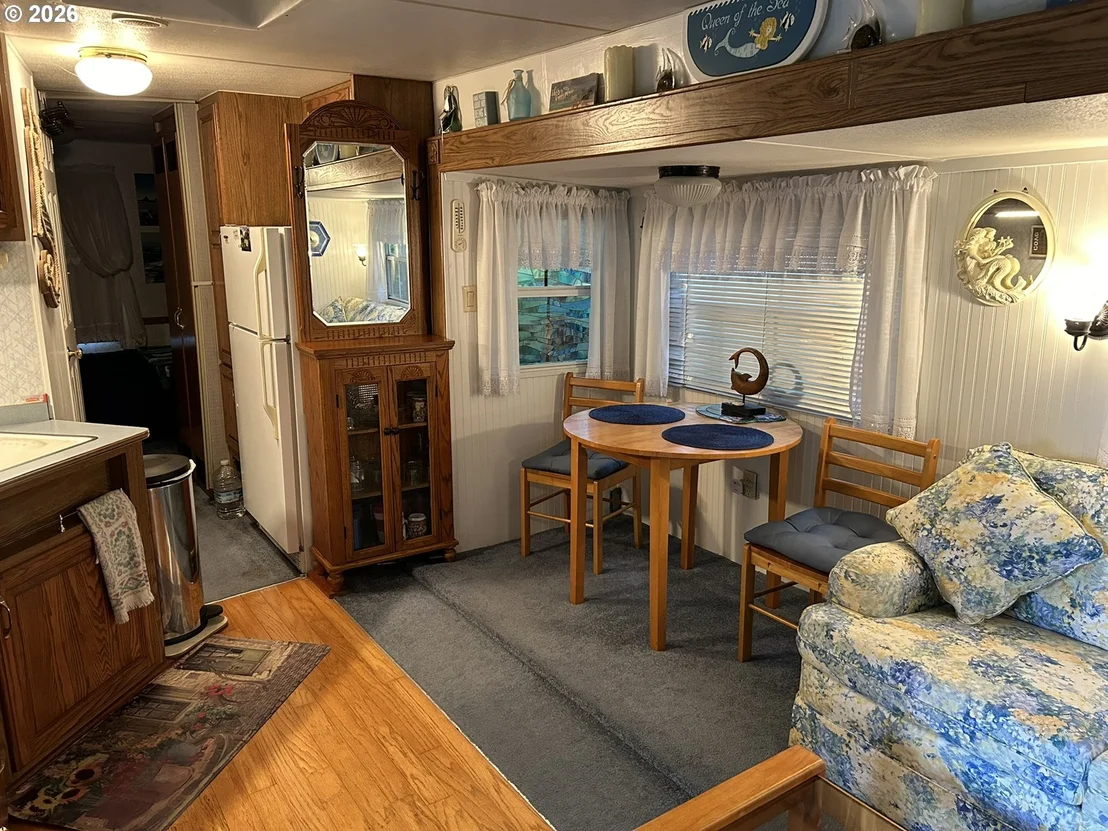 Photo of 112 SAILOR LN