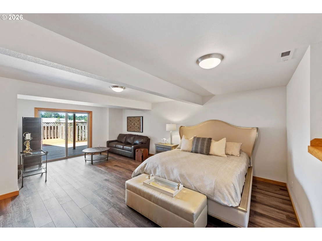 Photo of 2460 STEPHANIE LN