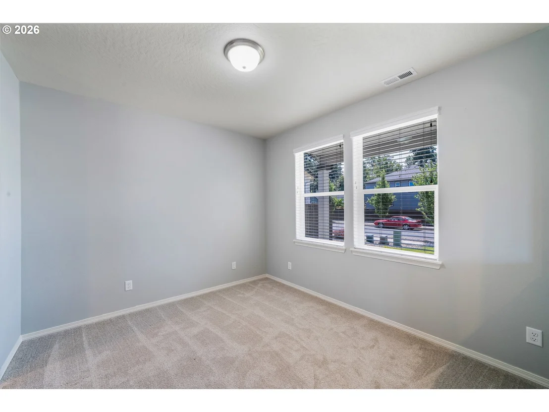 Photo of 5290 SQUIRREL ST
