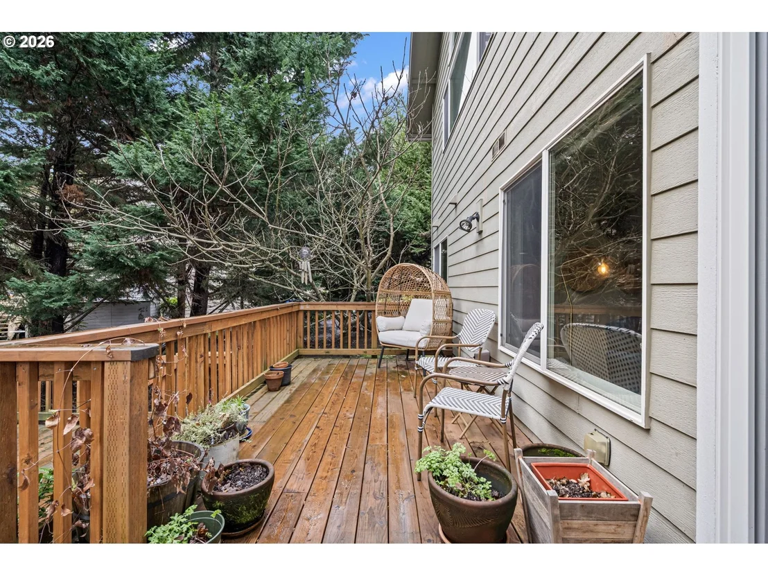 Photo of 3368 BENTLEY AVE