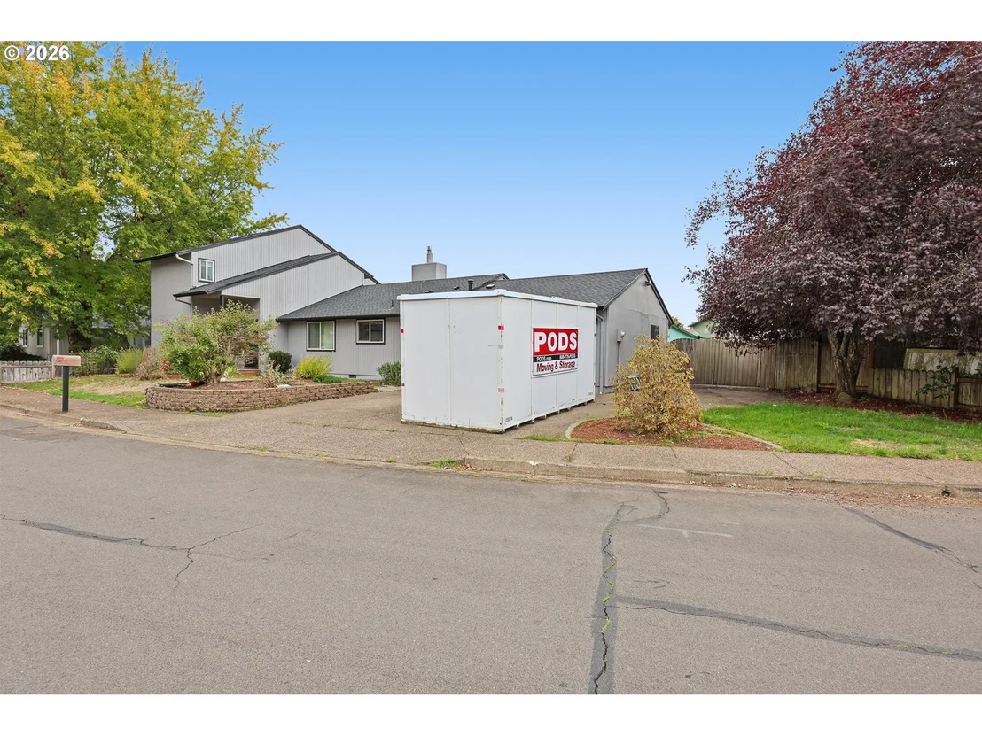 Photo of 460 TIMOTHY ST