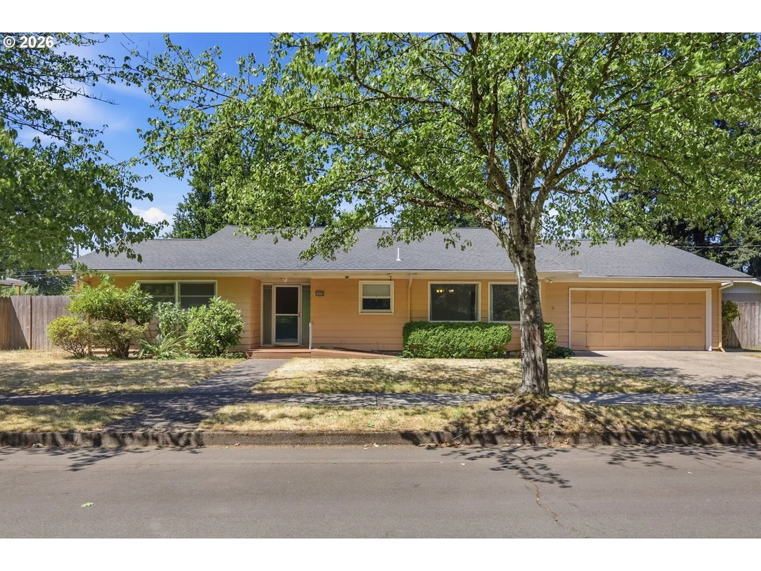 Photo of 1030 1ST PL