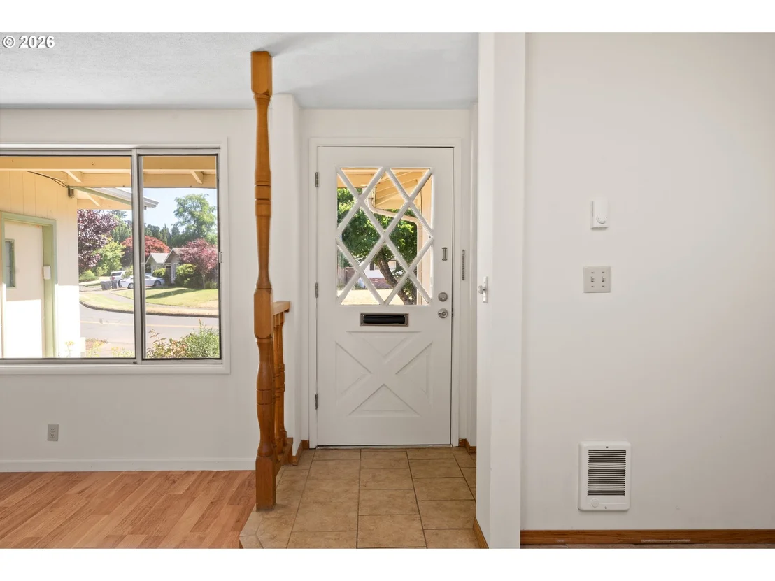 Photo of 2625 ELYSIUM AVE