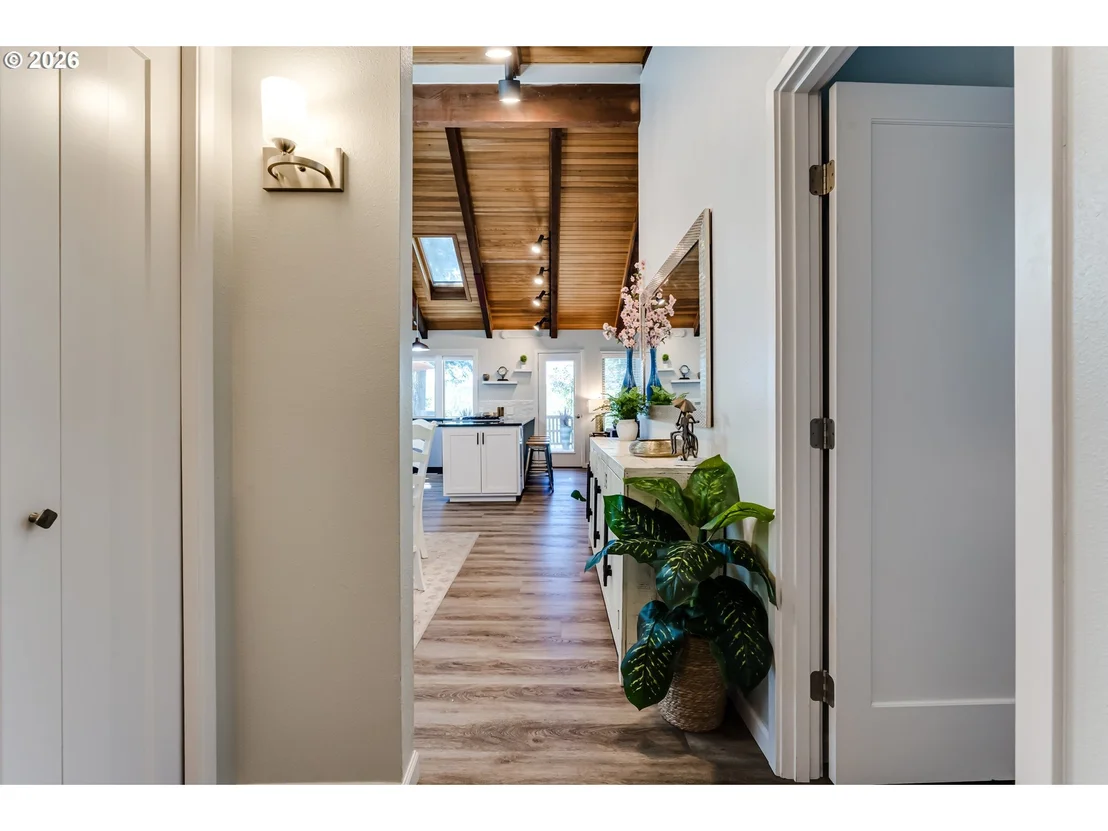 Photo of 3721 PINE CANYON DR