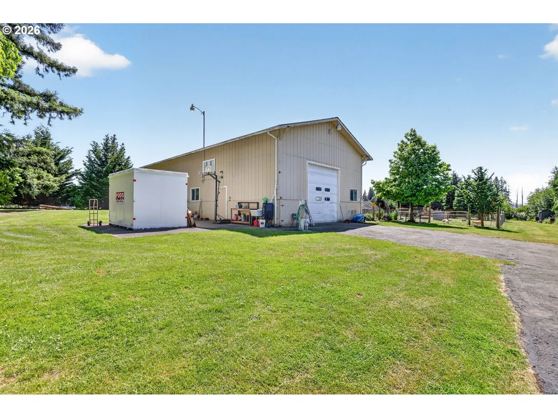 Photo of 8439 SE COTTRELL RD