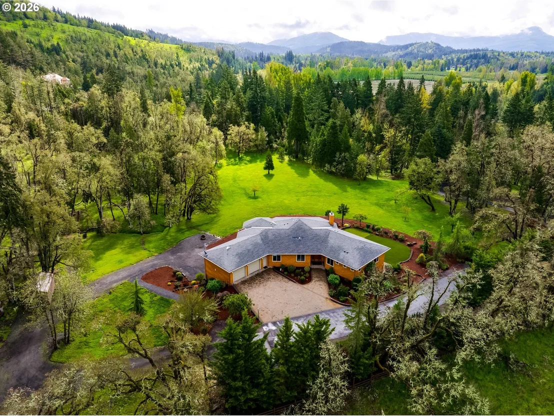 Photo of 37871 Jasper Lowell RD