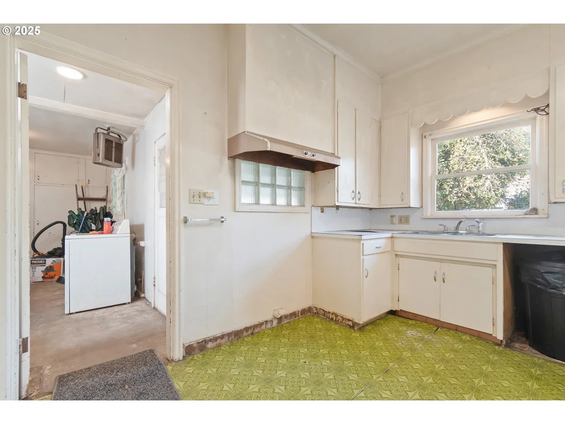 Photo of 412 GARDNER AVE