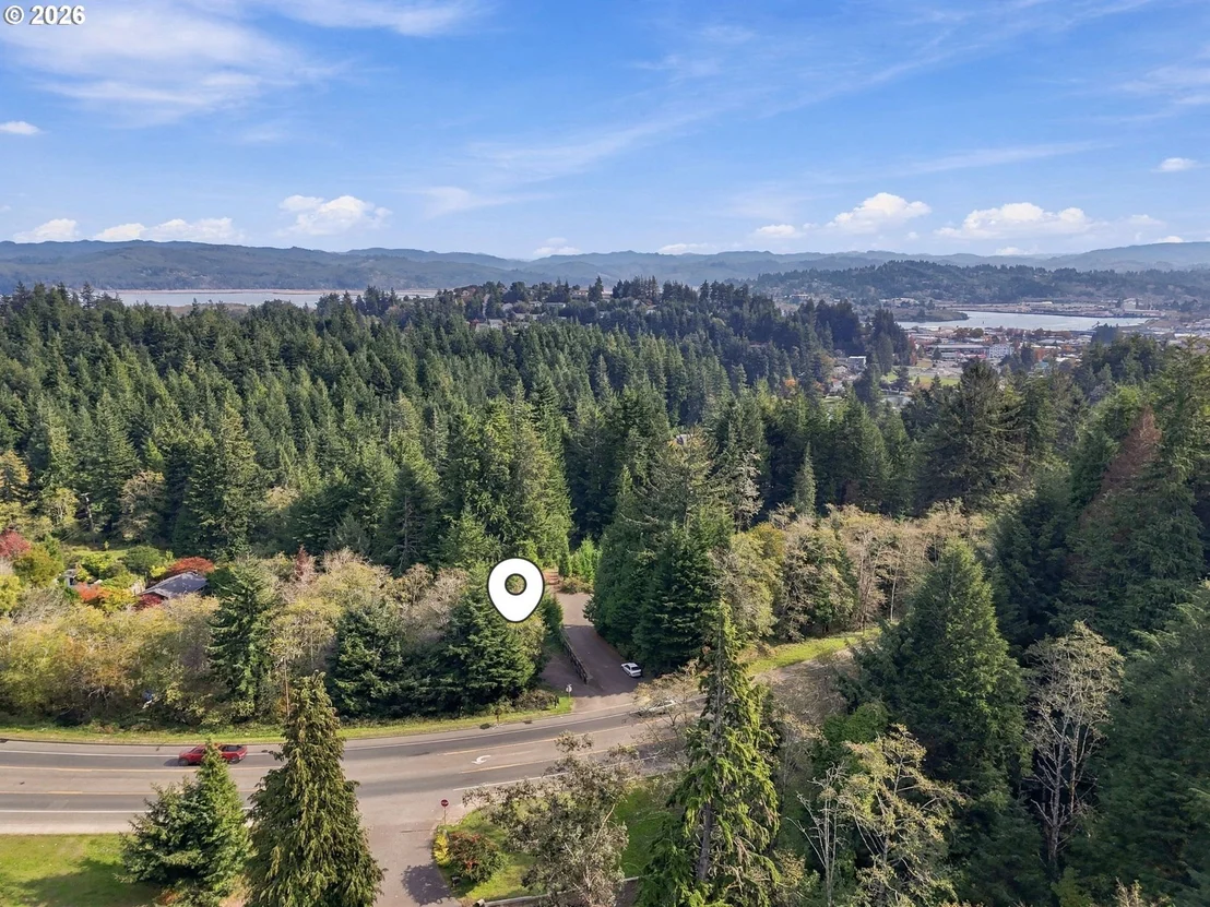 Photo of 840 OCEAN BLVD SE