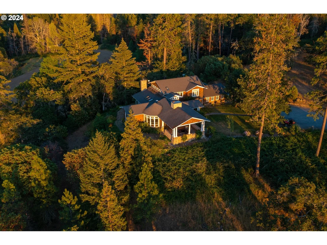 Photo of 11777 Highway 238