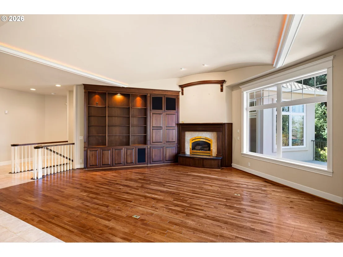 Photo of 2663 RIDGEMONT DR