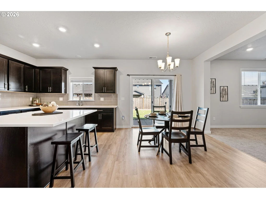 Photo of 2452 W 9TH AVE