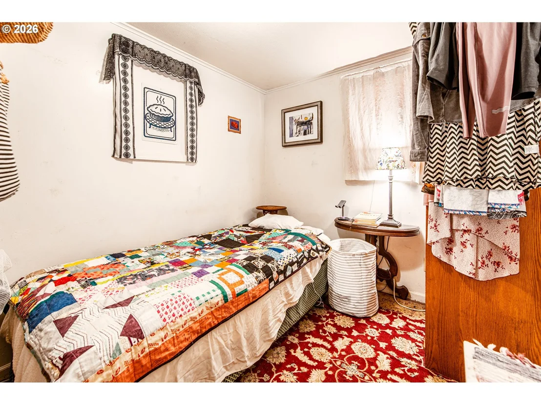 Photo of 441 W D ST
