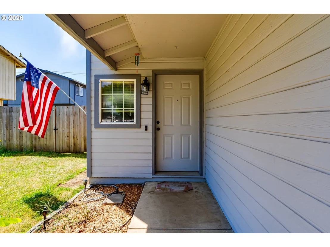 Photo of 112 LEA AVE