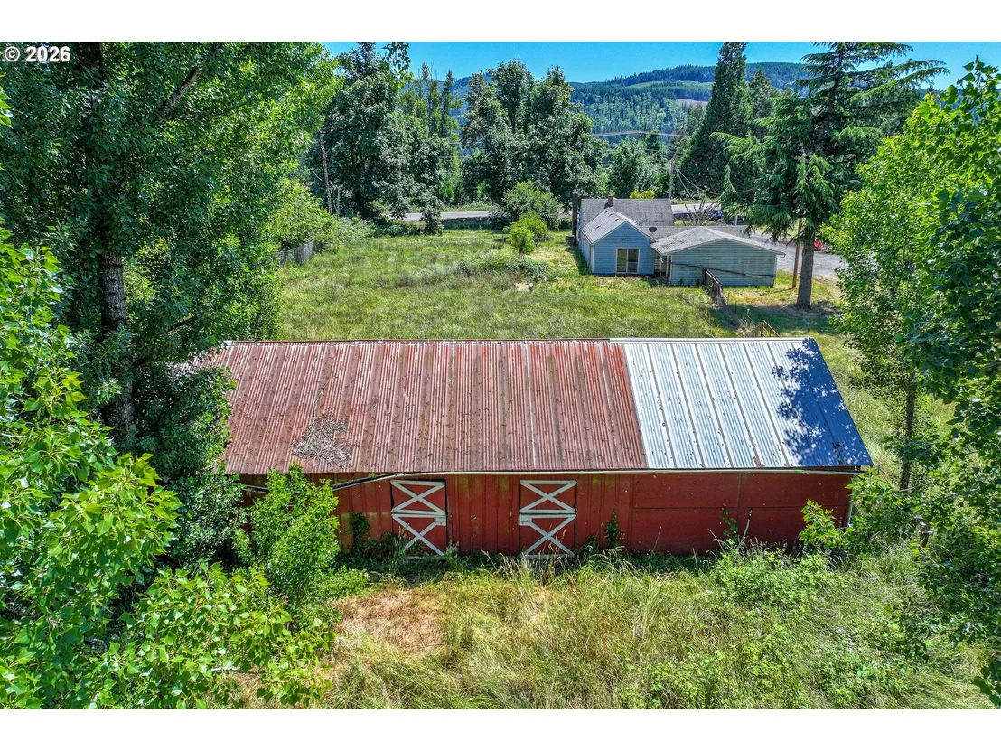 Photo of 39565 MCKENZIE HWY