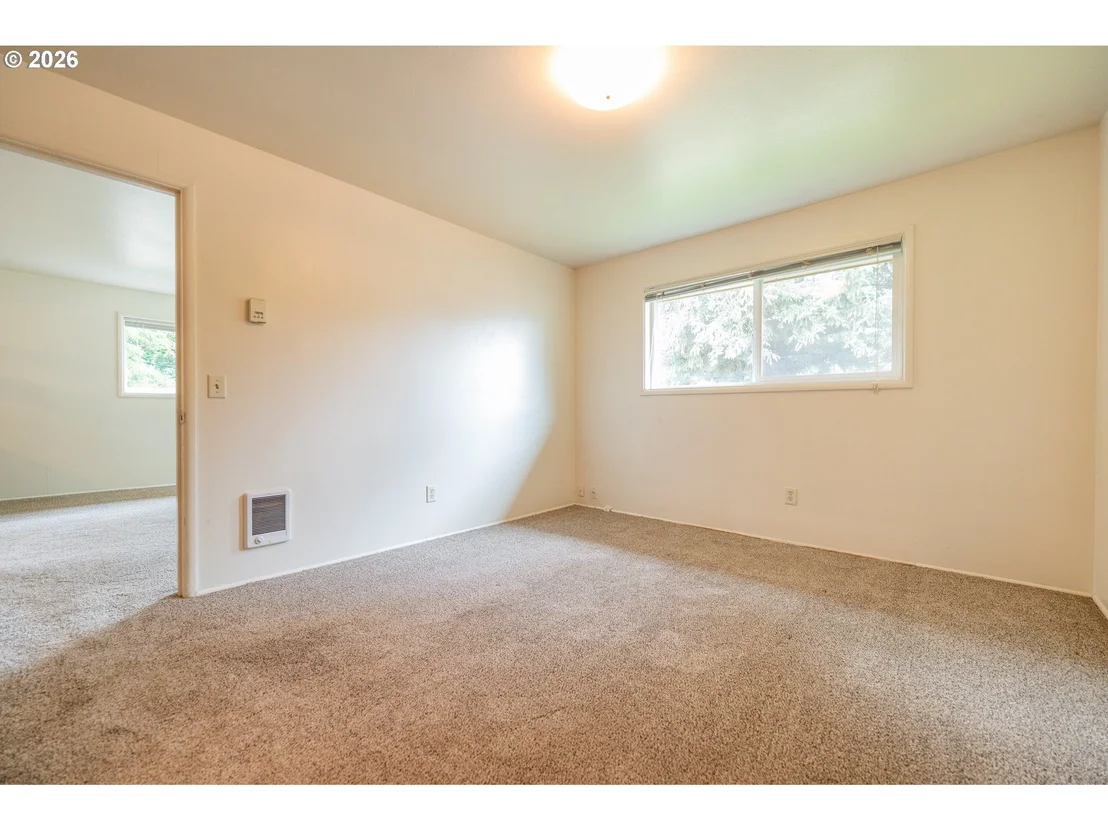 Photo of 229 HOLEMAN AVE