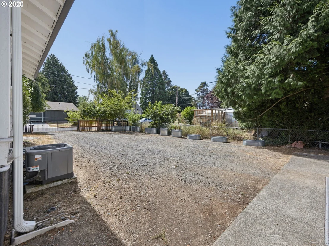 Photo of 205 NW 12TH ST