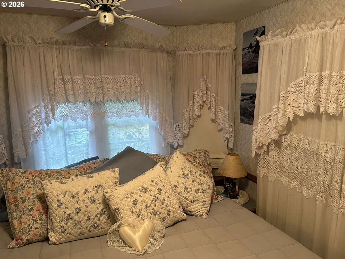 Photo of 112 SAILOR LN