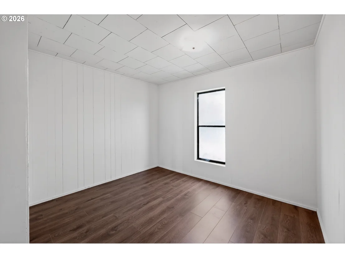 Photo of 25660 SPRAGUE RIVER RD