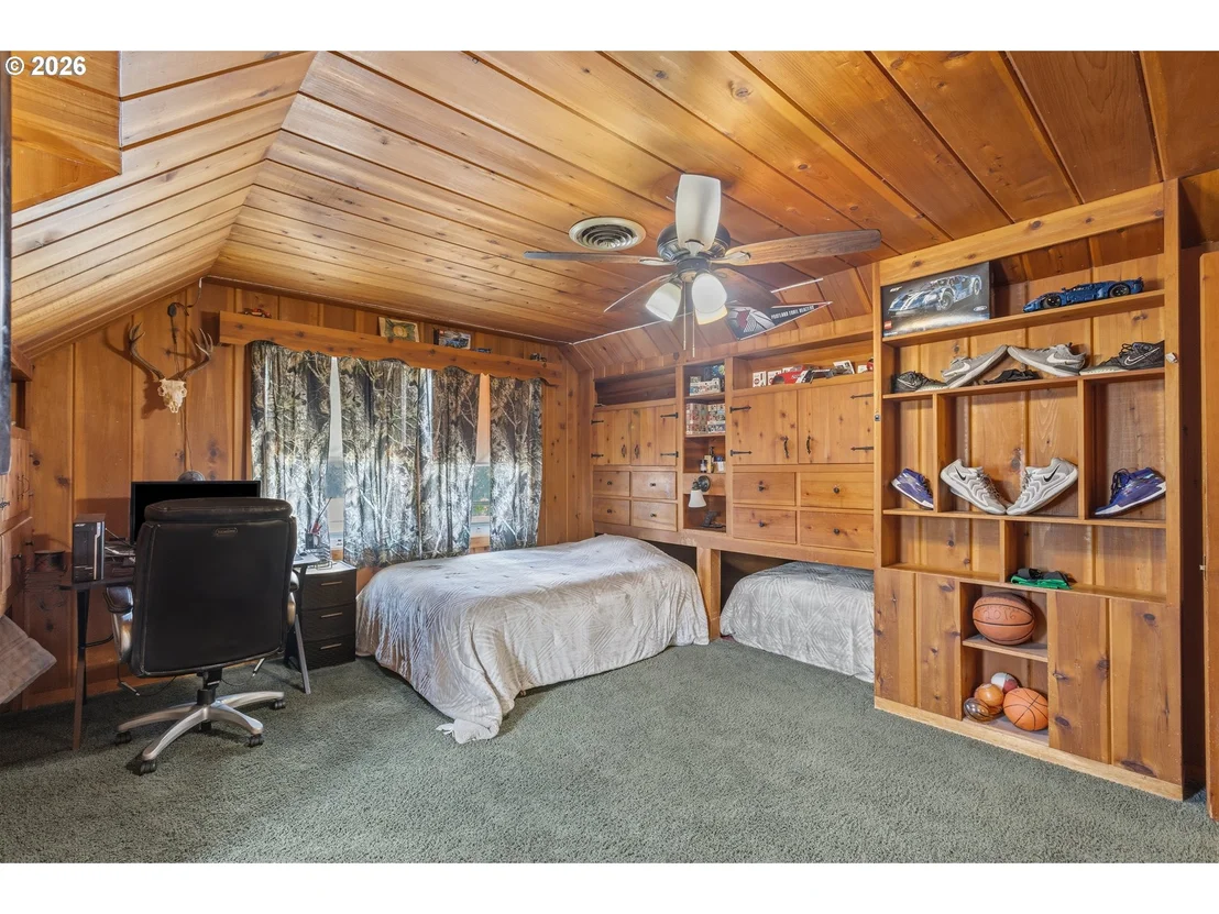 Photo of 1631 GLENBROOK LOOP RD