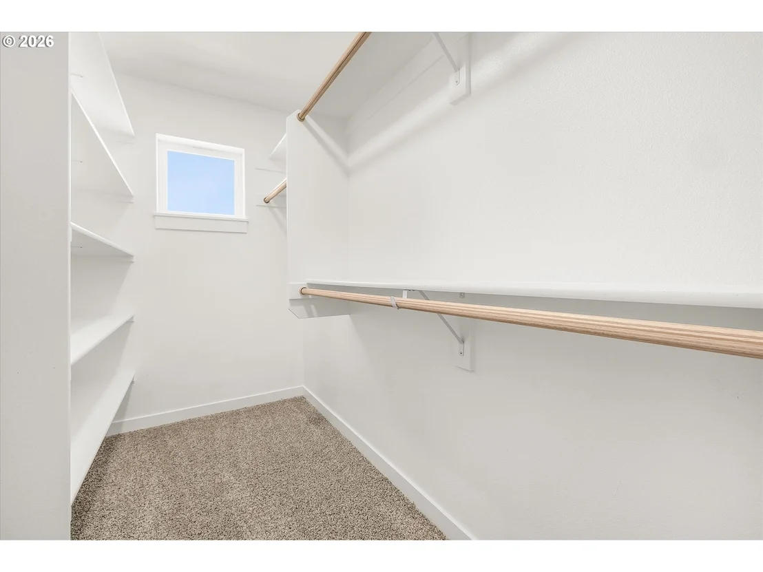 Photo of 177 NW MAWRCREST AVE