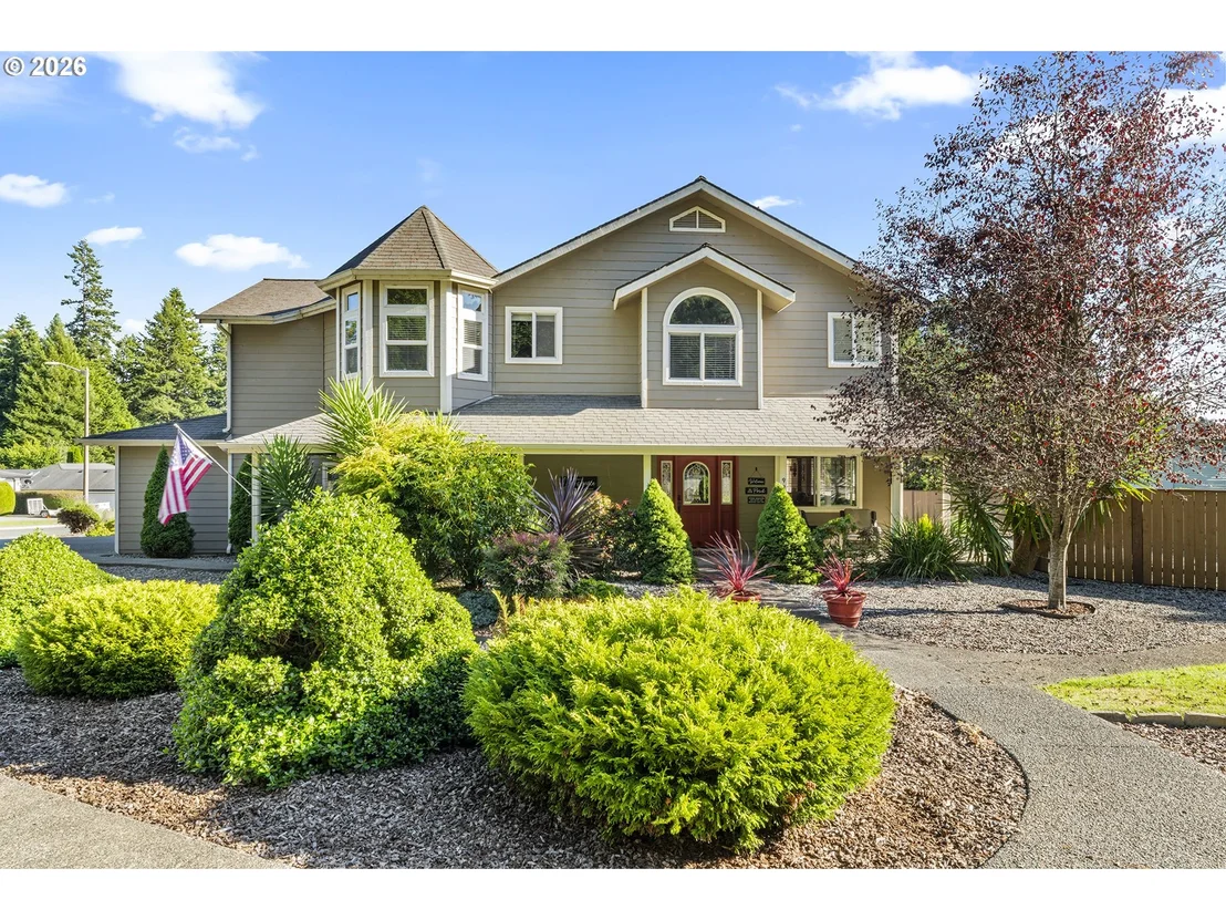 Photo of 997 KRISTA LN