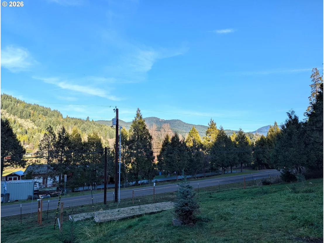 Photo of 48232 WESTOAK RD
