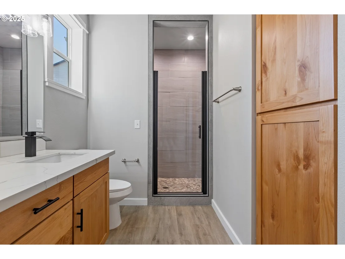 Photo of 664 BROOKS LOOP