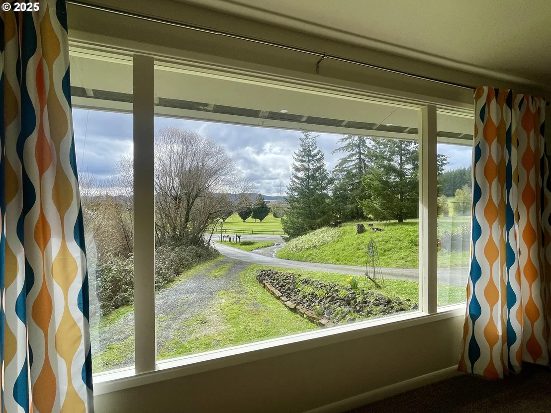 Photo of 54825 ROBINSON RD