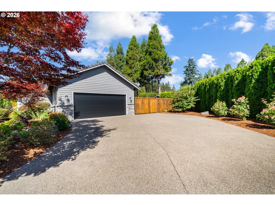 Photo of 673 SHORELINE WAY