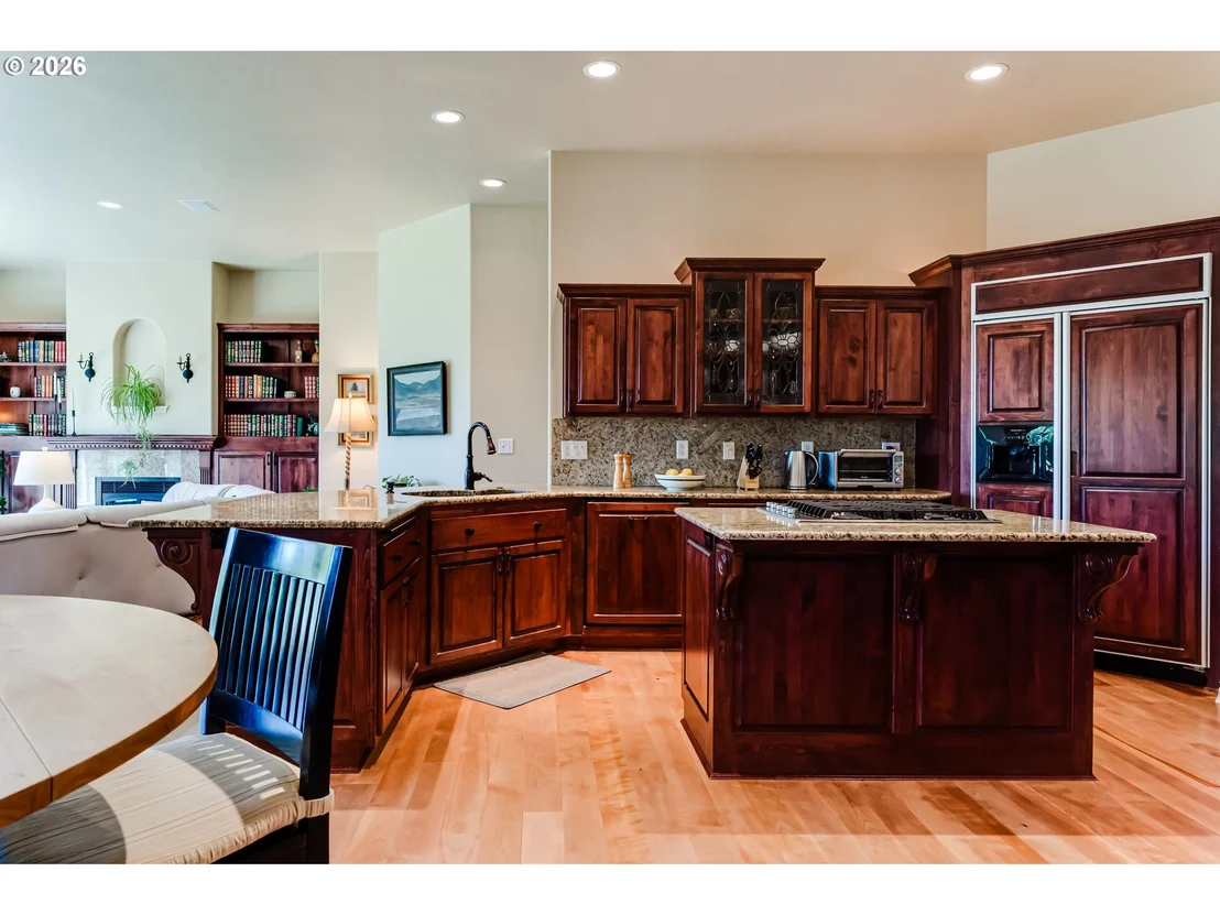 Photo of 32825 KESTREL LN