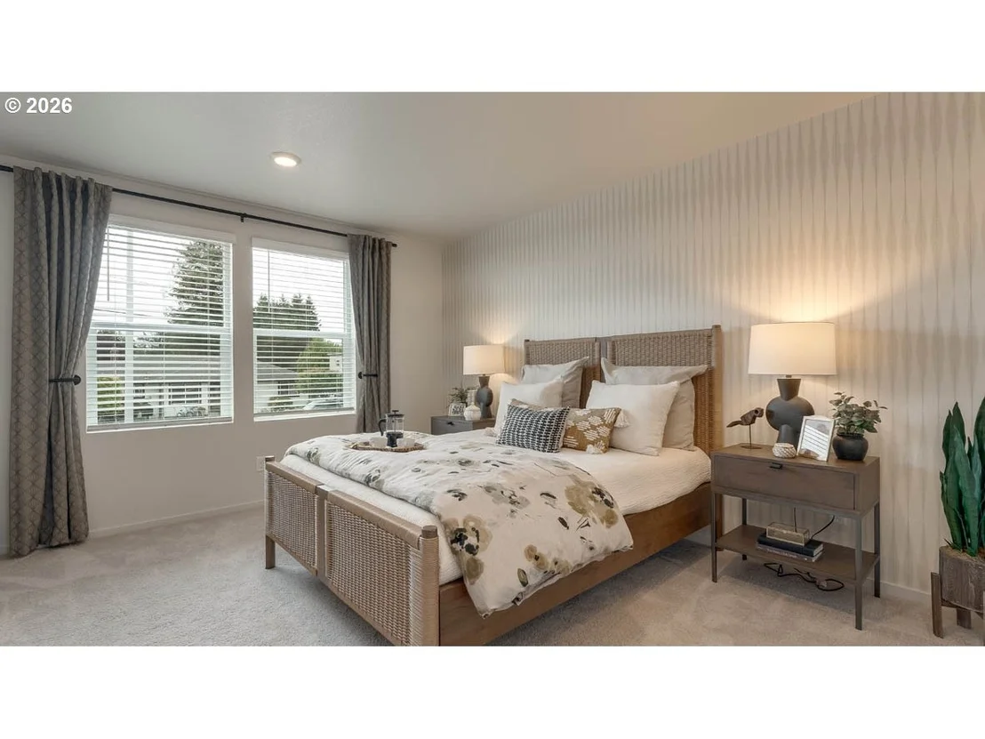Photo of 443 Pietro ST NE