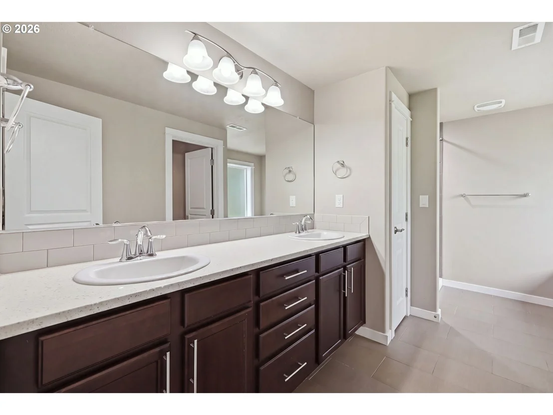 Photo of 3043 GUADALUPE WAY