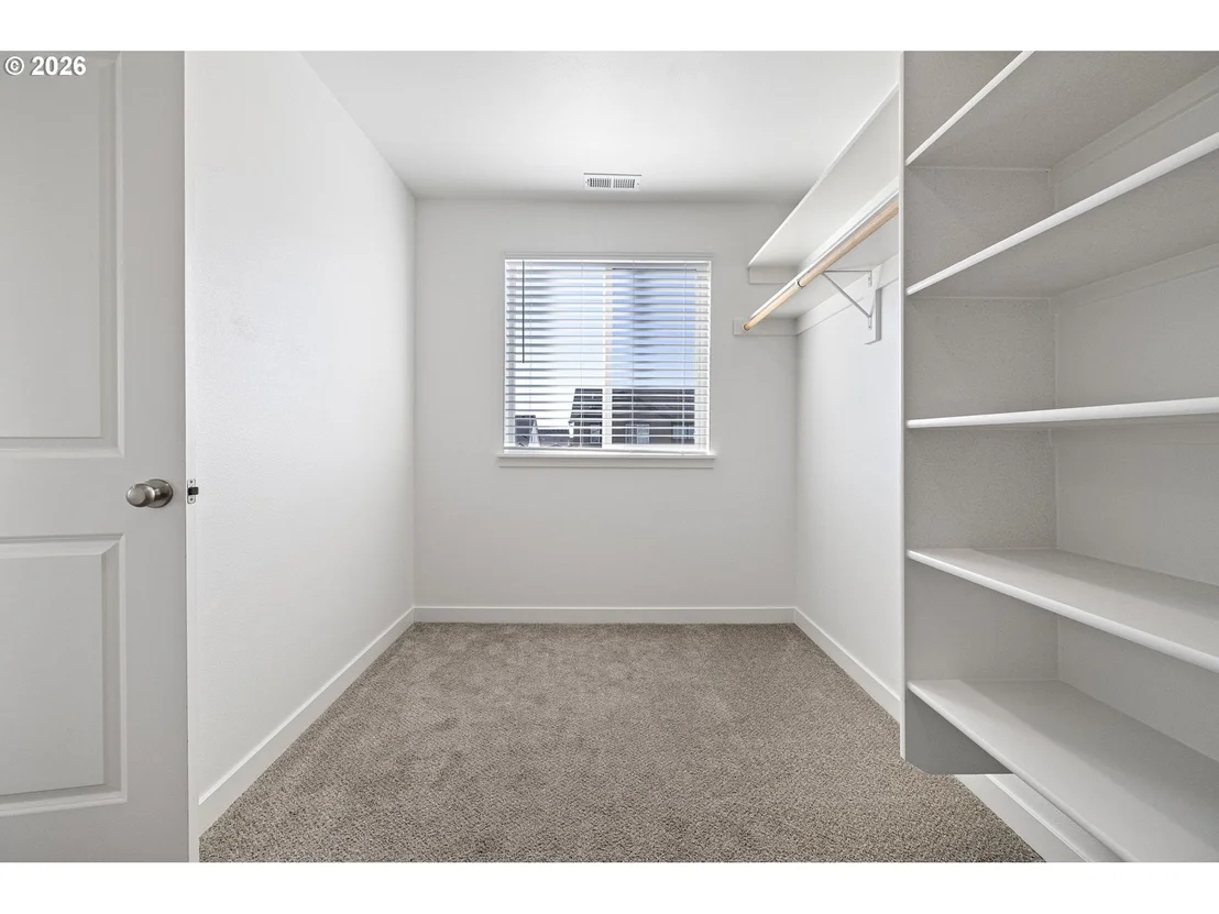 Photo of 2452 W 9TH AVE