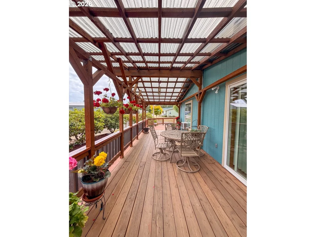 Photo of 600 TIARA ST