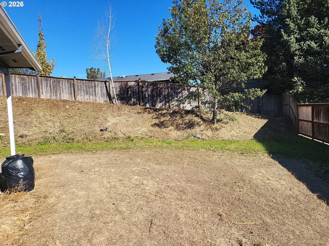 Photo of 1354 FORESTVIEW DR