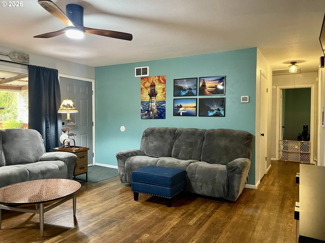 Photo of 93524 EASY LN