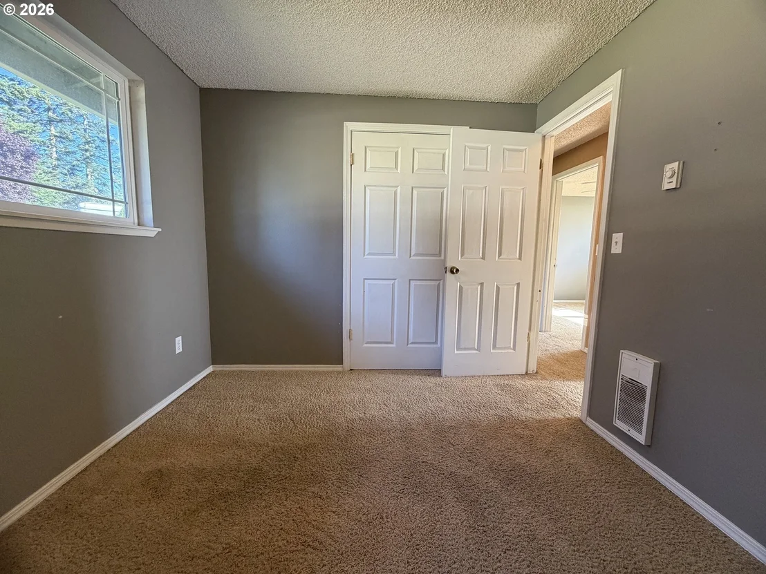 Photo of 5120 NE 139TH LOOP