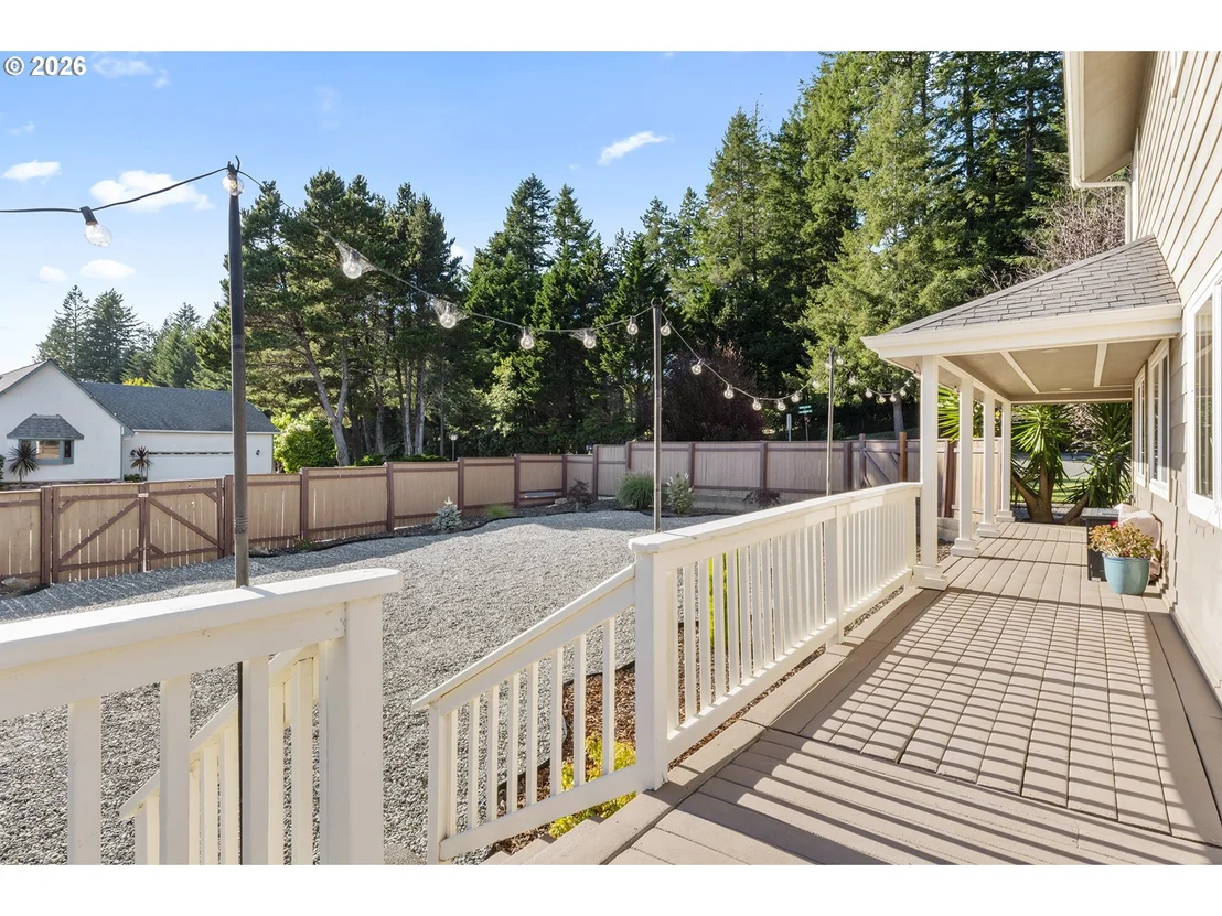 Photo of 997 KRISTA LN