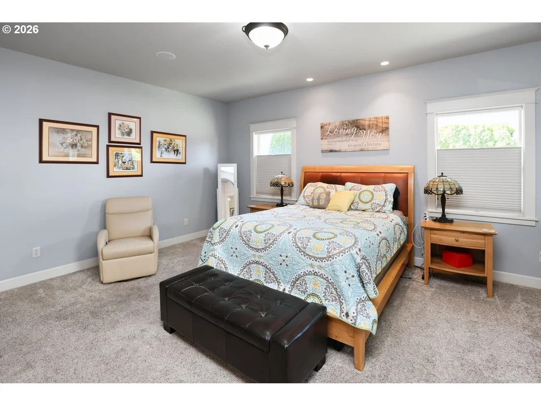 Photo of 347 LAZY AVE