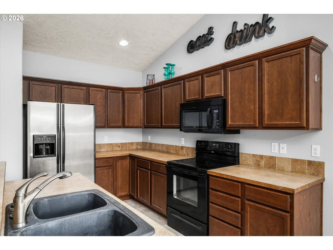 Photo of 553 S 48TH PL
