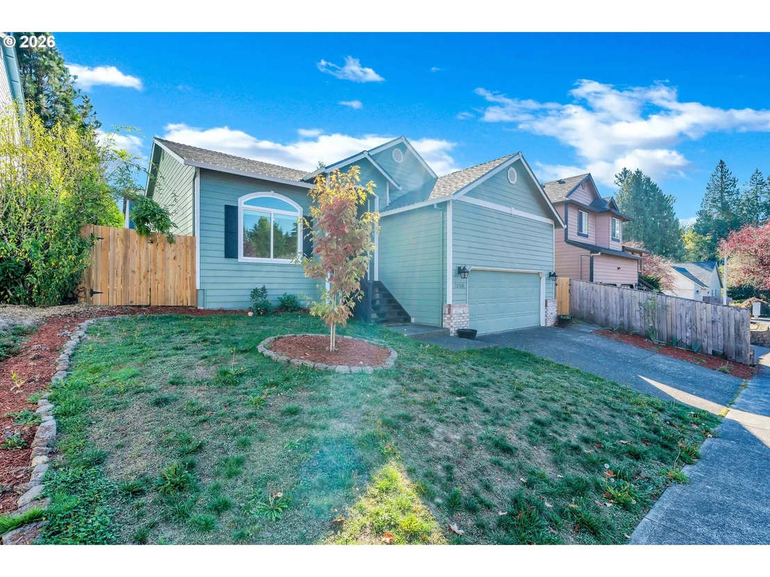 Photo of 1558 SE JASMINE WAY