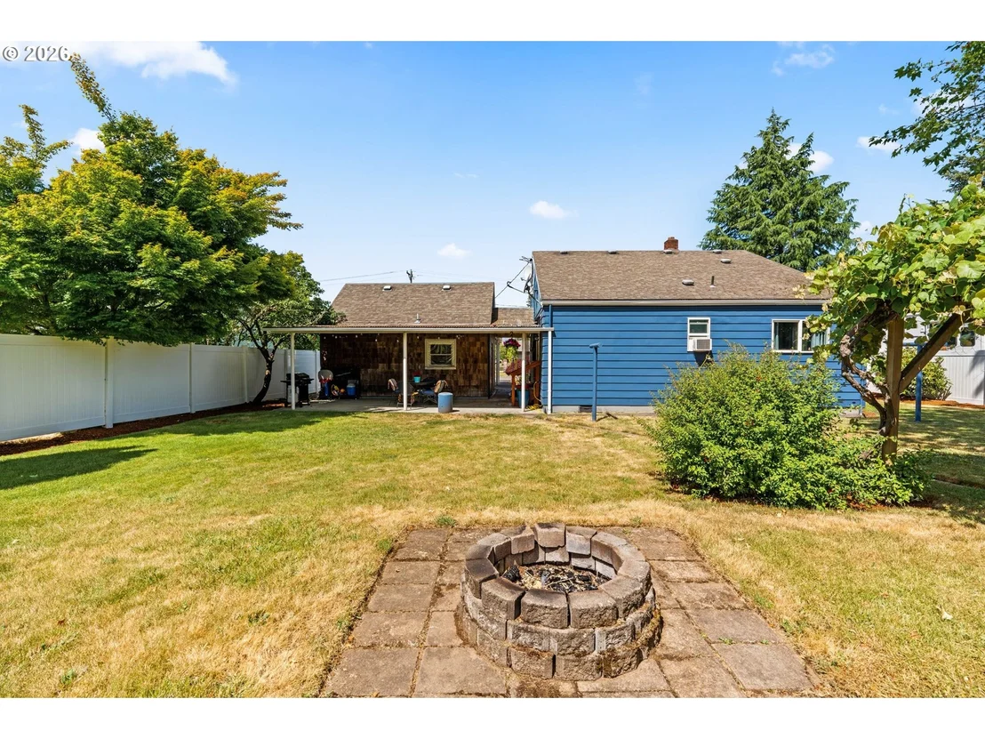 Photo of 2343 WILBUR AVE