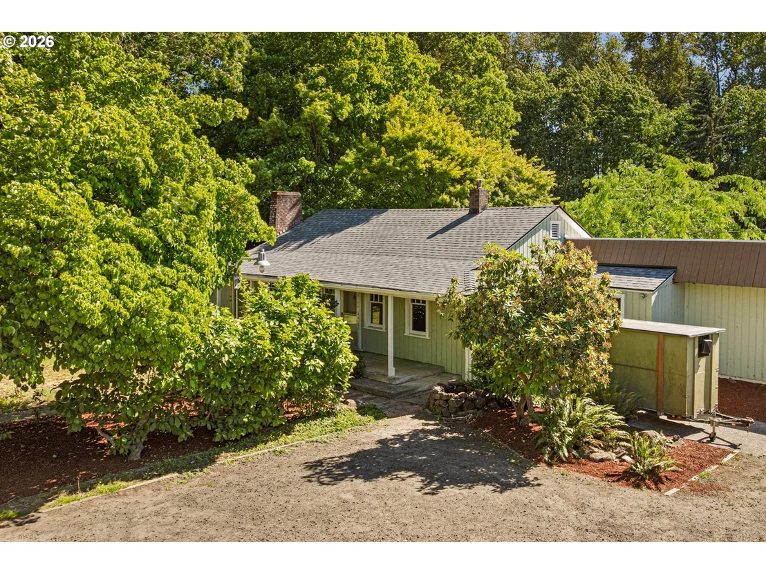 Photo of 90200 COBURG RD