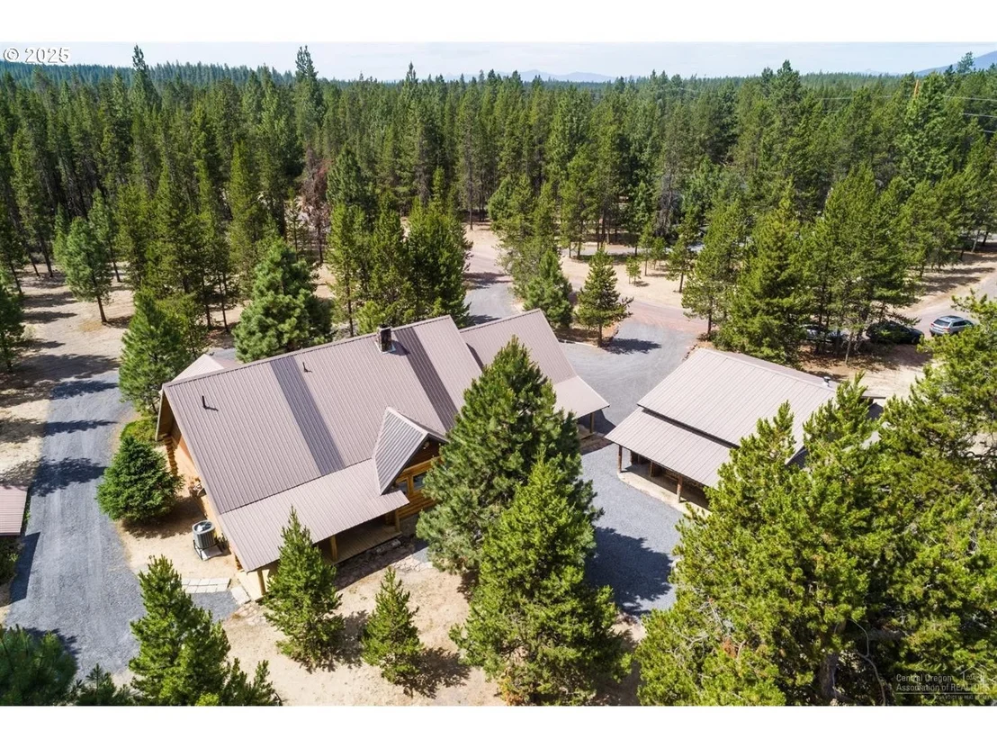 Photo of 140643 KAMLOOP LN