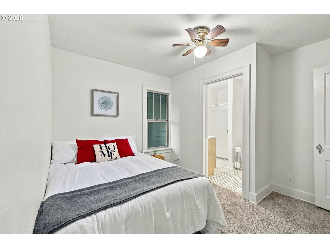 Photo of 352 W M ST
