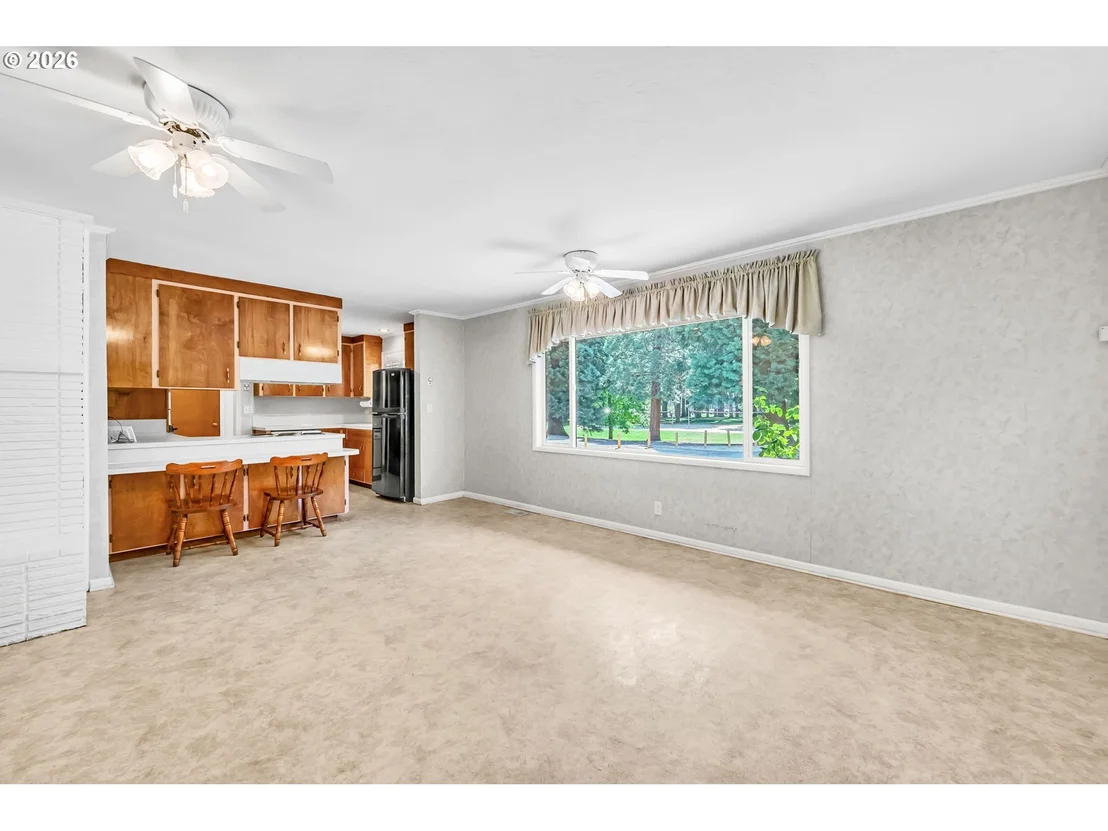 Photo of 681 HATTON AVE