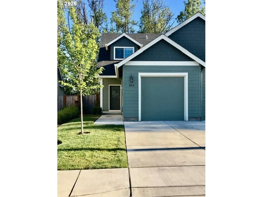 Photo of 903 HOWARD AVE