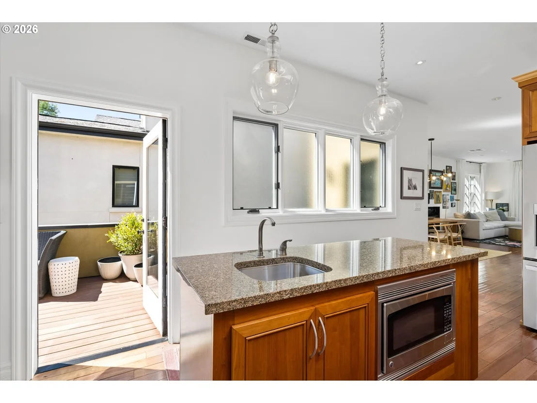 Photo of 2883 LORD BYRON PL